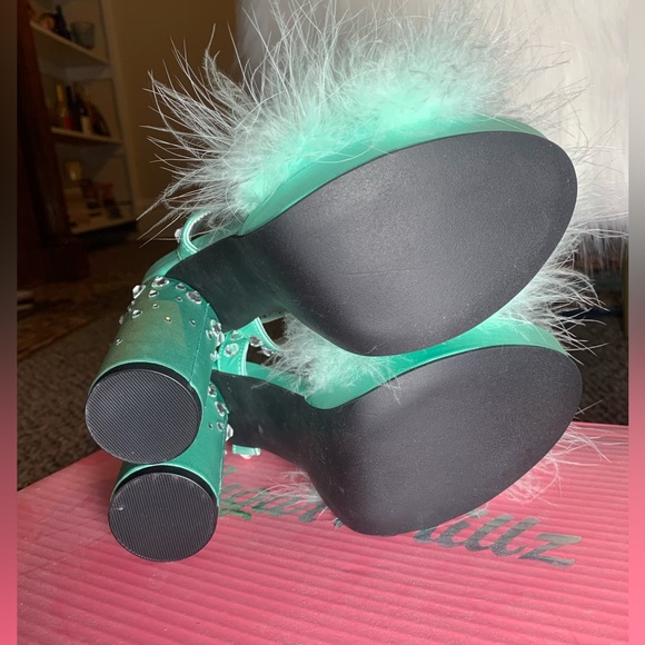 NWT | Sugar Thrillz fluffy boudoir heels mint green WMNS6 - Picture 5 of 11